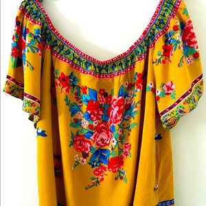 Flying Tomato Top🌸🔆🌸